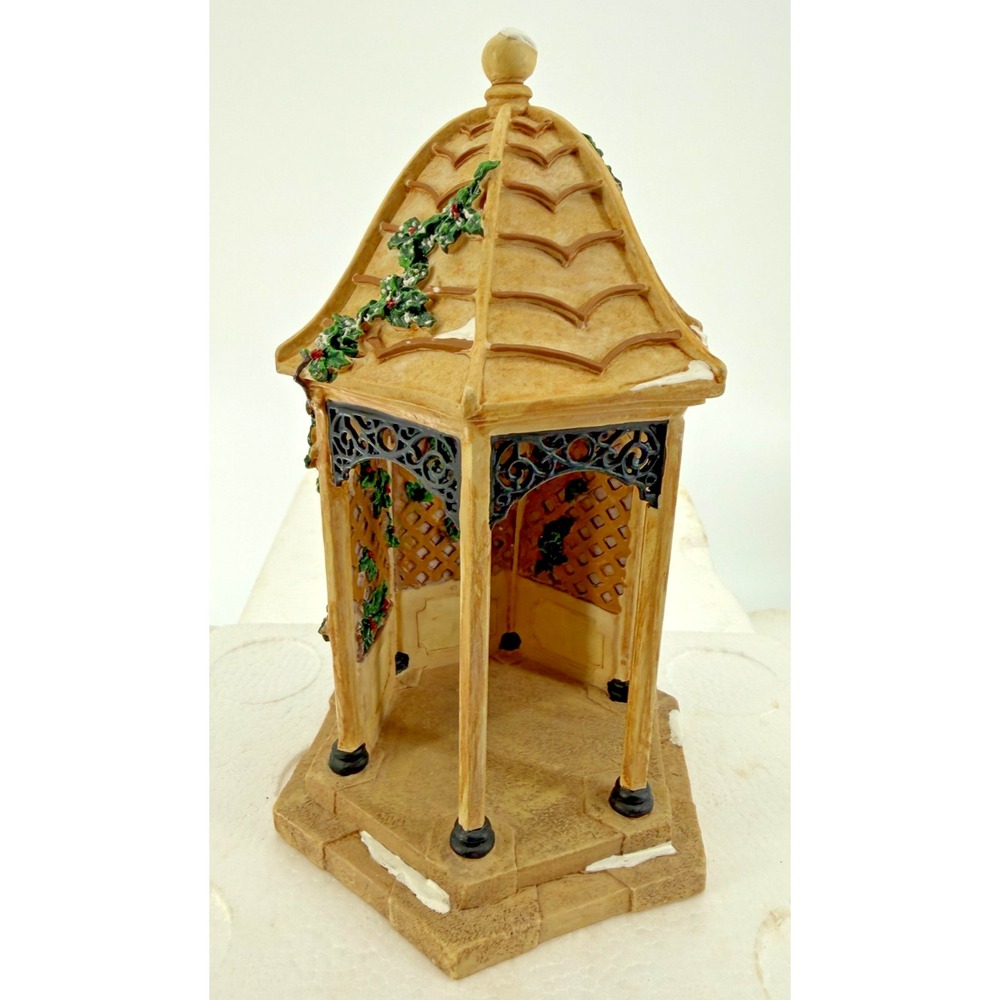 Department 56 Village Gazebo 52652 Dickens Village Accessory Retired Original